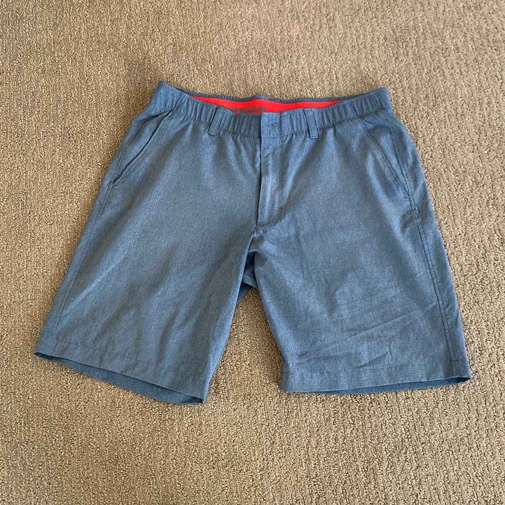 Under Armour golf shorts